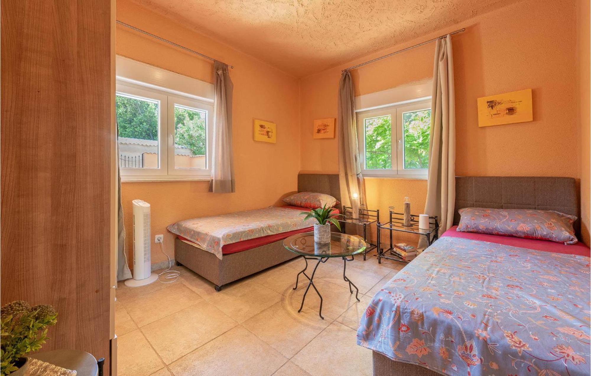 Cozy Home In Vrsi With Wifi Dış mekan fotoğraf